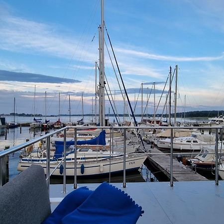 Hausboot Hilja 호텔 슐레스비히 외부 사진