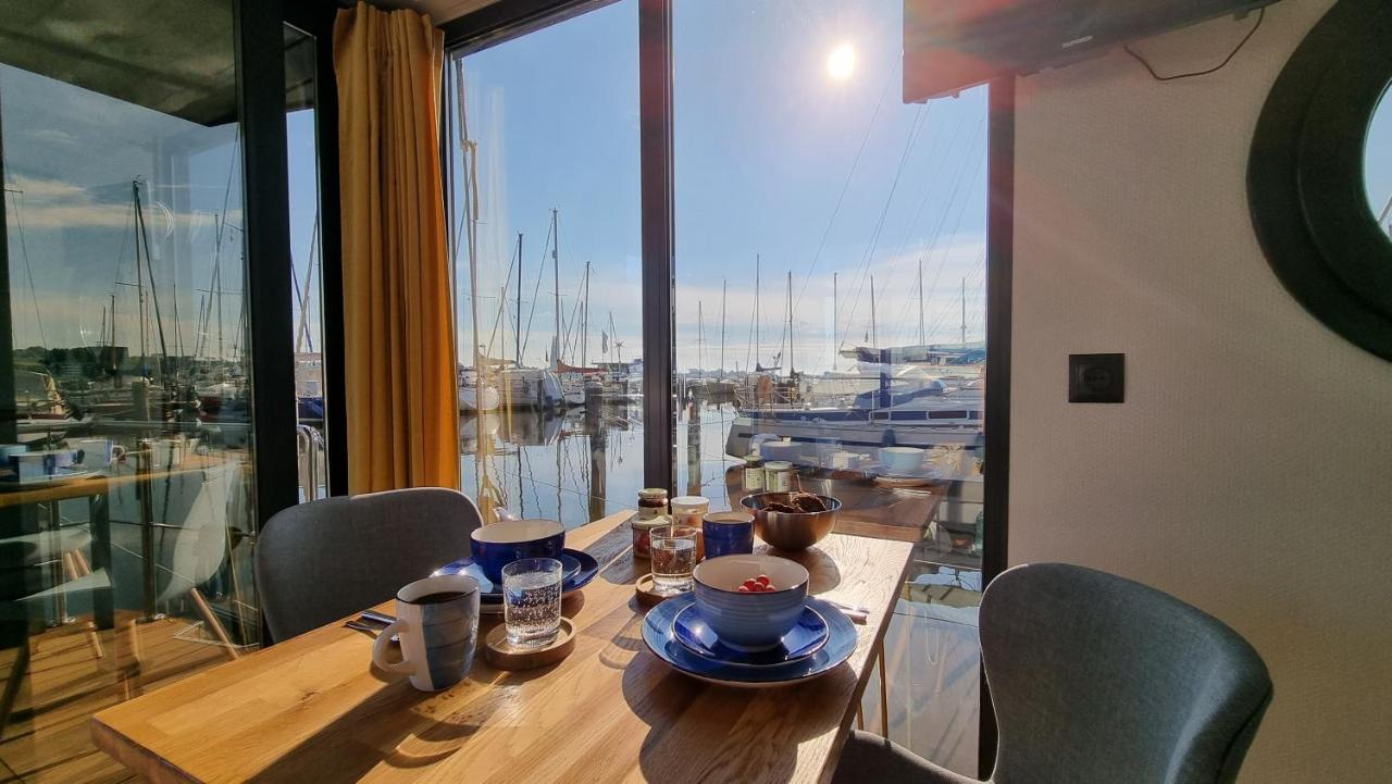 Hausboot Hilja 호텔 슐레스비히 외부 사진