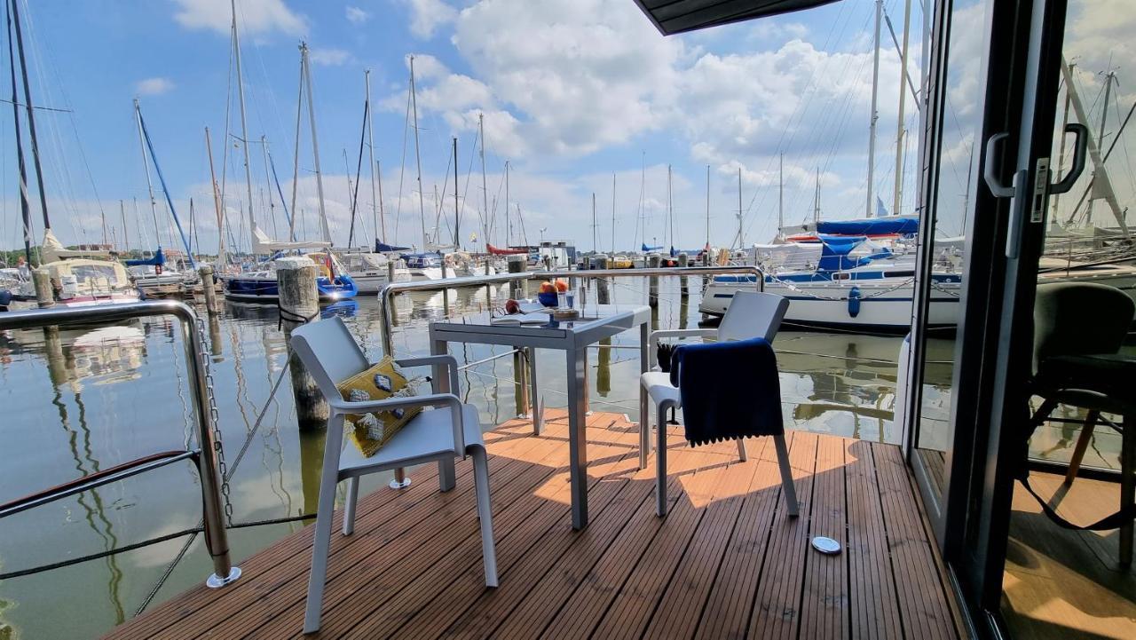 Hausboot Hilja 호텔 슐레스비히 외부 사진